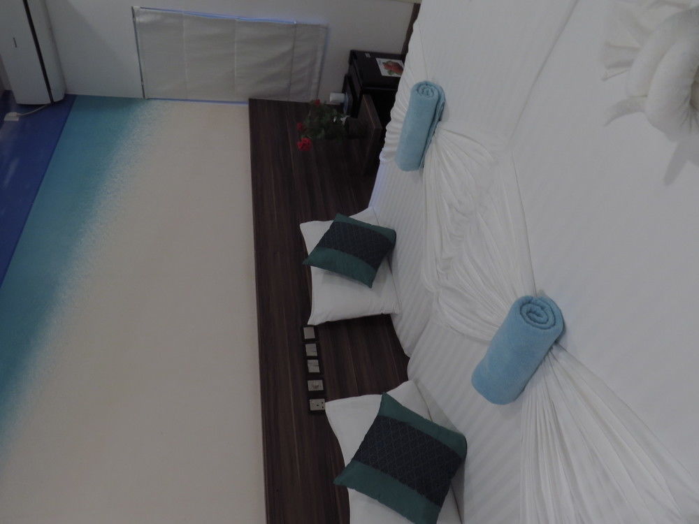Canopus Retreat Thulusdhoo ภายนอก รูปภาพ